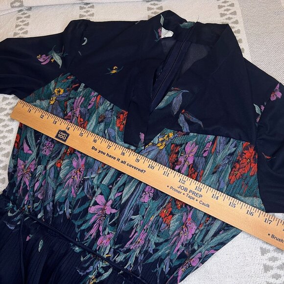 Vintage 70s Floral Pleated Midi Dress Navy Blue Long Sleeve Peplum Tie Waist - Picture 14 of 14